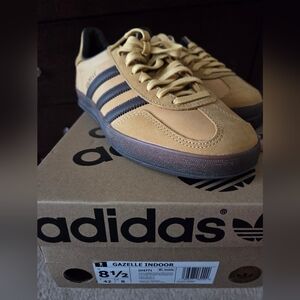 Adidas Gazelle Men's Beige and Black Sneakers